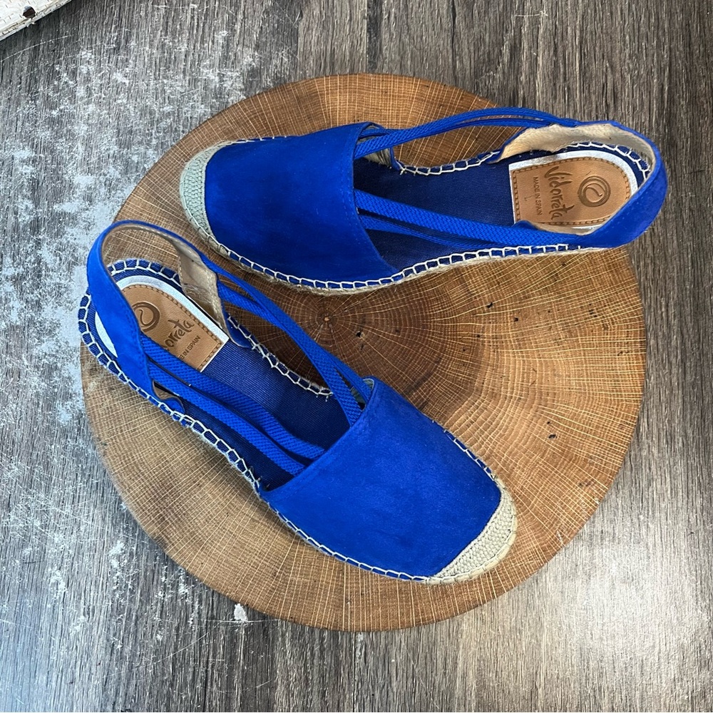 •*NWOB Vidorreta | Blue Suede Slingback Wedge Espadrilles Size 37